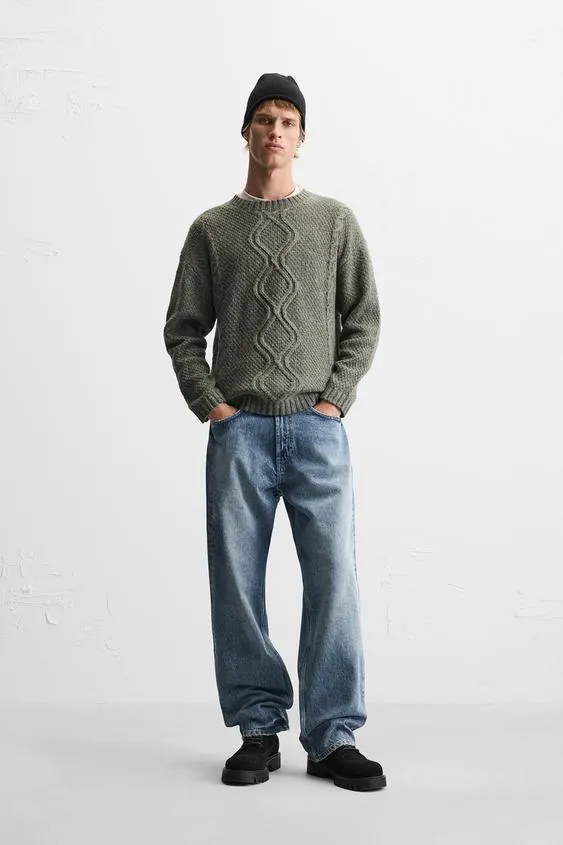 PULOVER CU STRUCTURĂ ȘI TORSADE