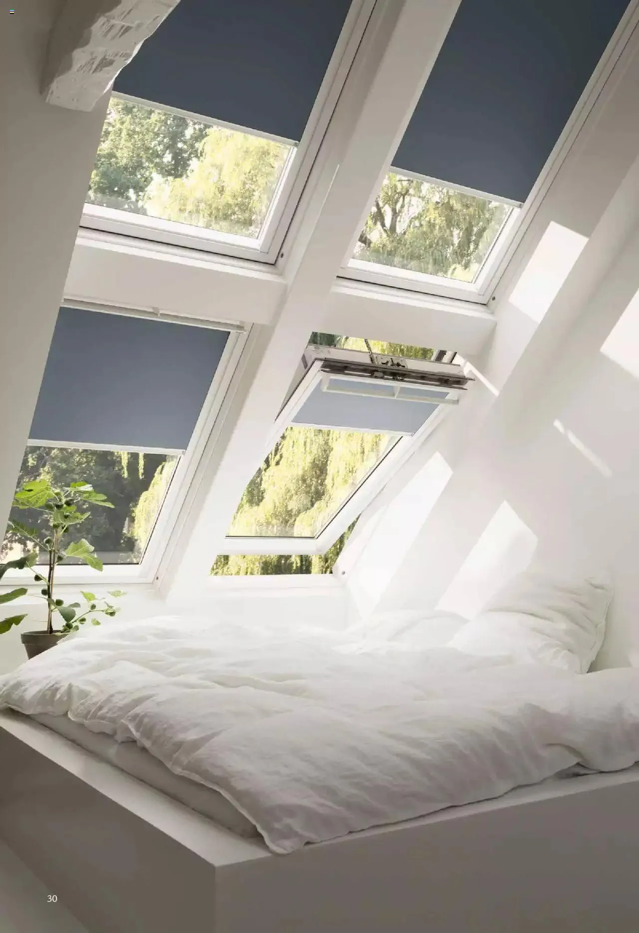 Catalog Velux catalog - Rulouri şi rolete 2022 de la 7 martie până la 31 decembrie 2023 - Revista Pagina 30