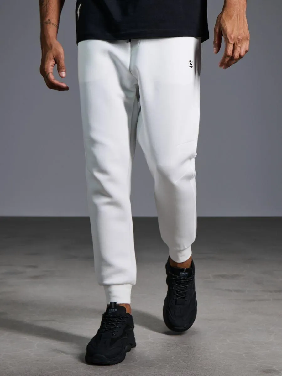Pantaloni tapered fit
