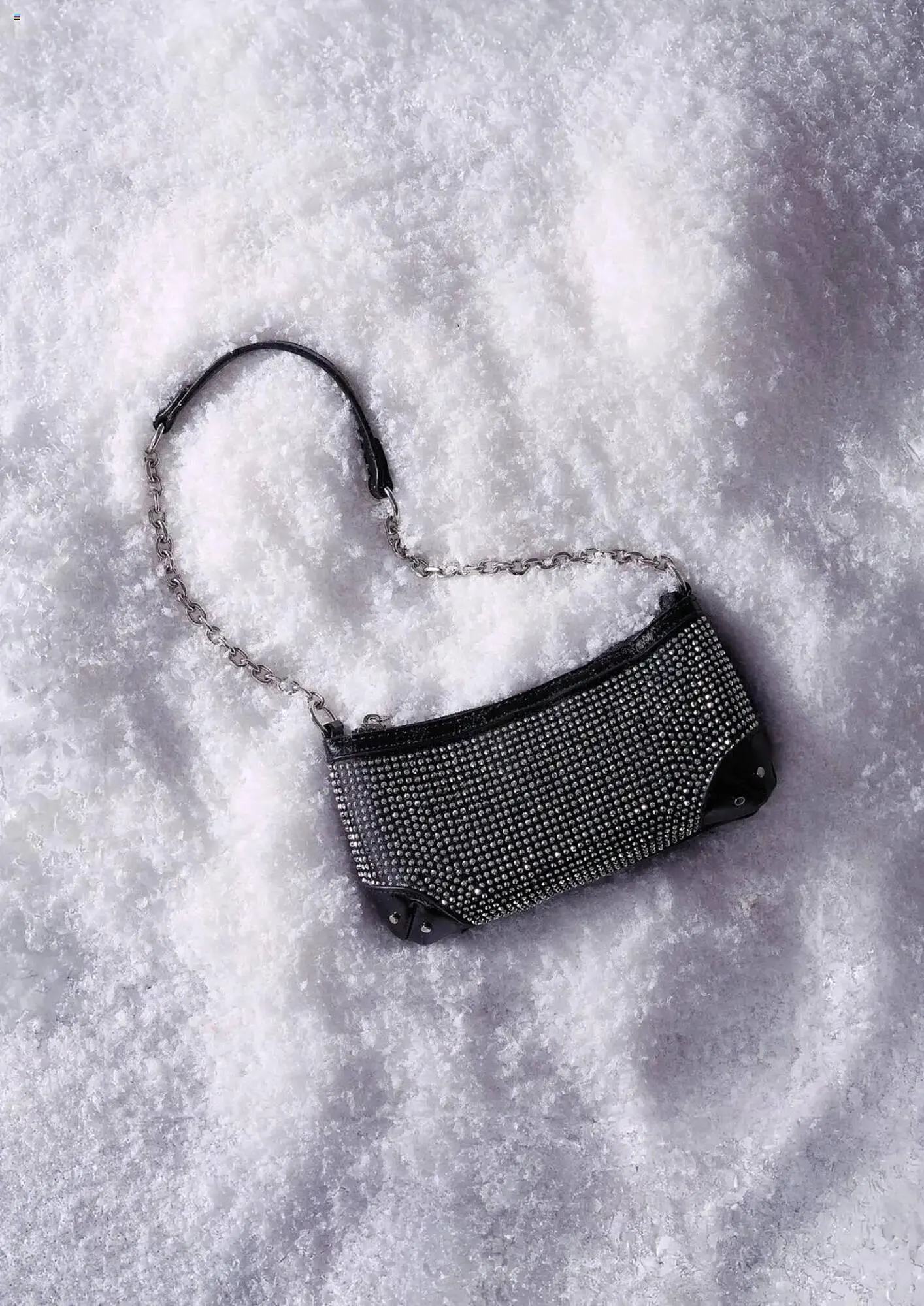 Catalog Catalog Bershka de la 3 ianuarie până la 31 ianuarie 2025 - Revista Pagina 2