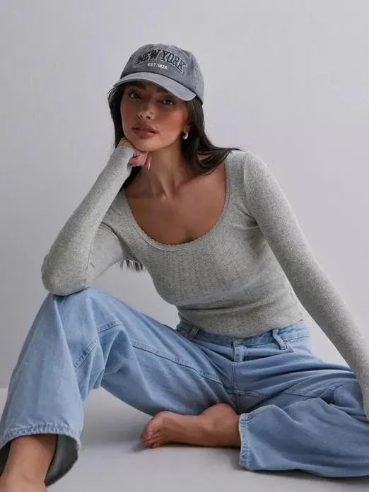 Pointelle Scoop LS Top