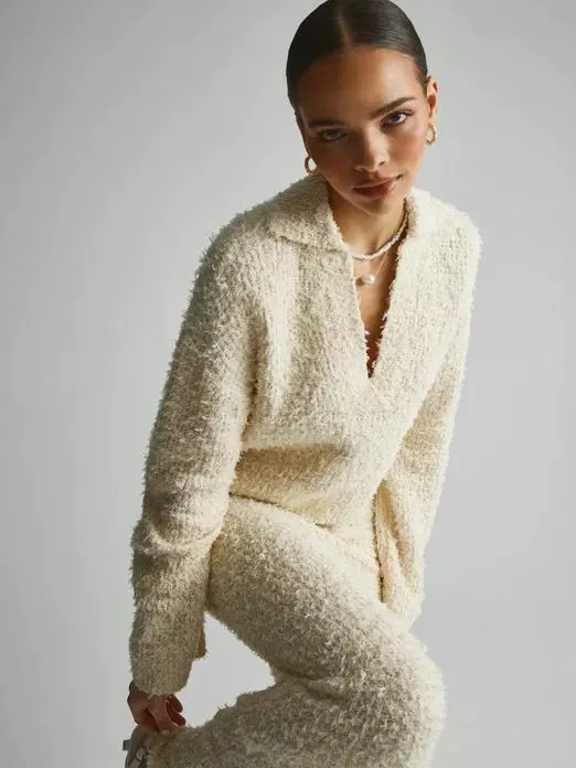 Structure Collar Knit Sweater