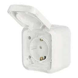 Vägguttag IP55