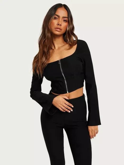 Slim Slit Top