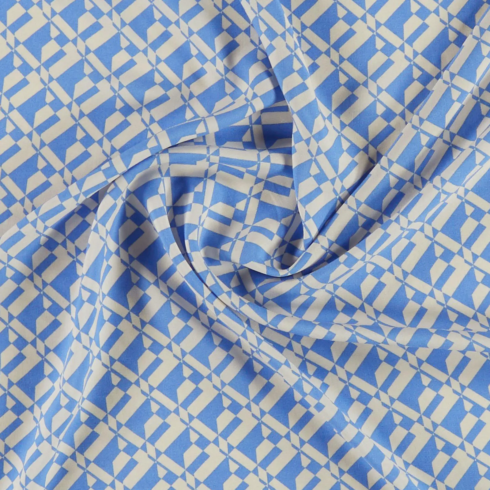 Vävd viscose blå/offwhite grafisk tryck