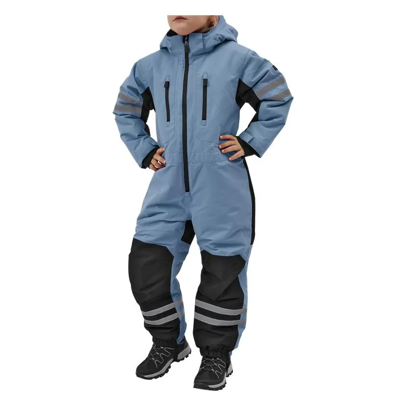 Overall barn 92