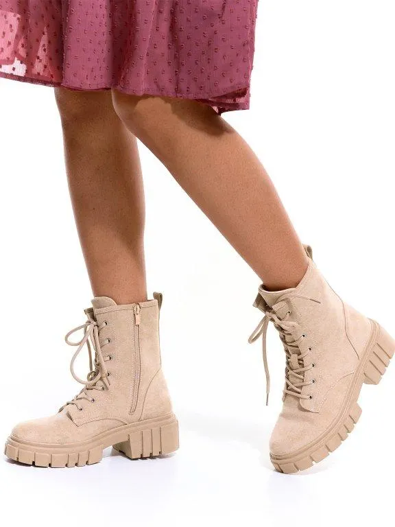 Dámské kotníkové kozačky na šněrování