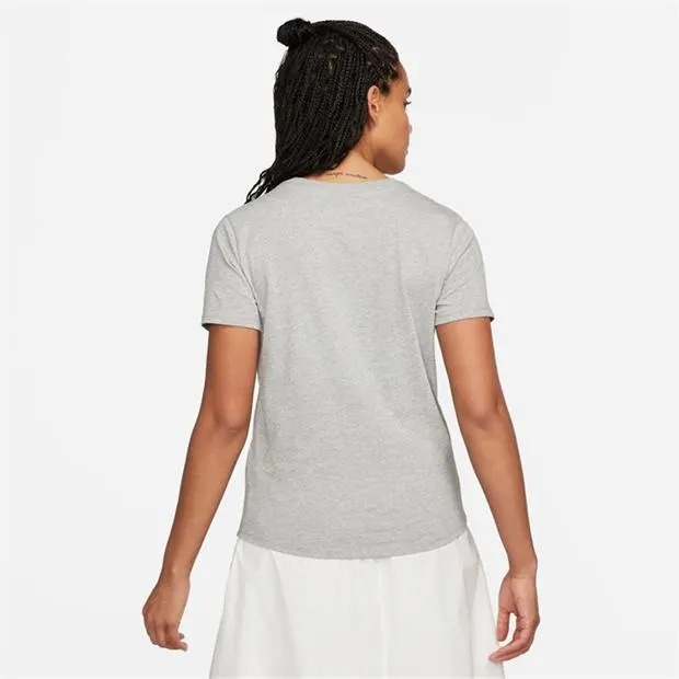 Sportswear Women's Club T-Shirt