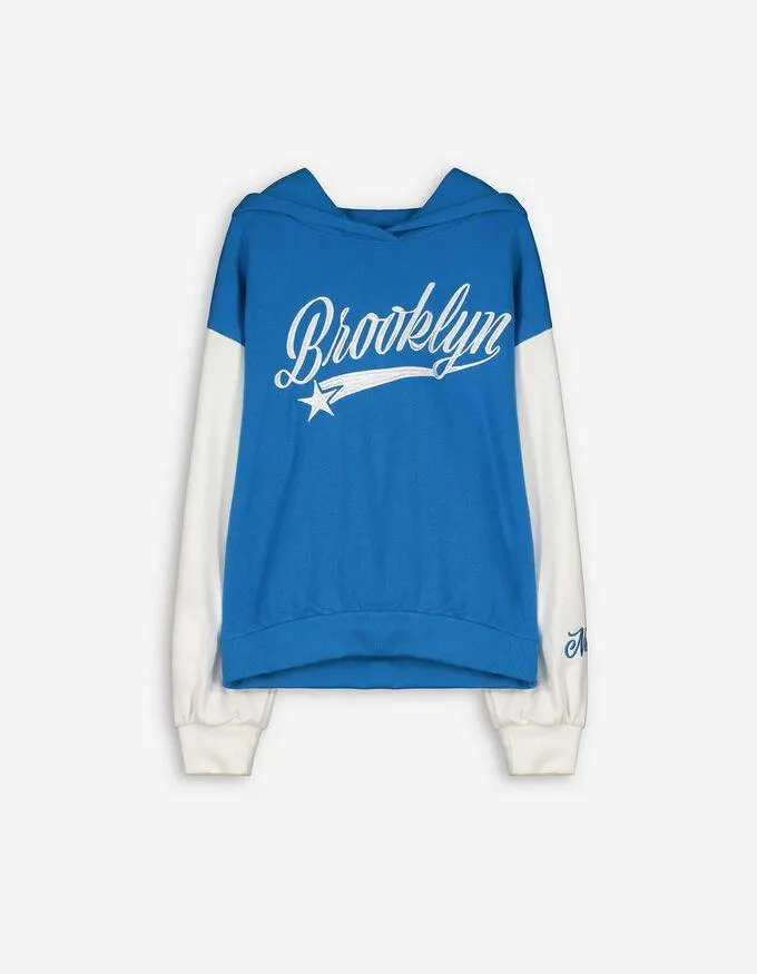 Mikina s kapucňou - Výšivky