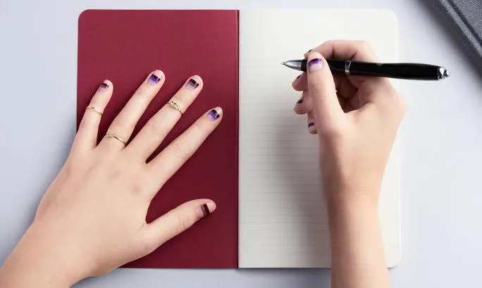 Prúžkované nechty