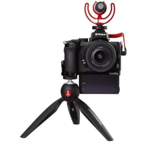 Nikon Z50 Vlogger Kit čierna