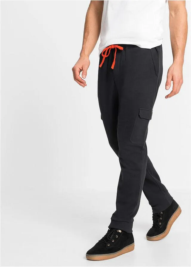 Pantaloni de jogging cu buzunare cargo
