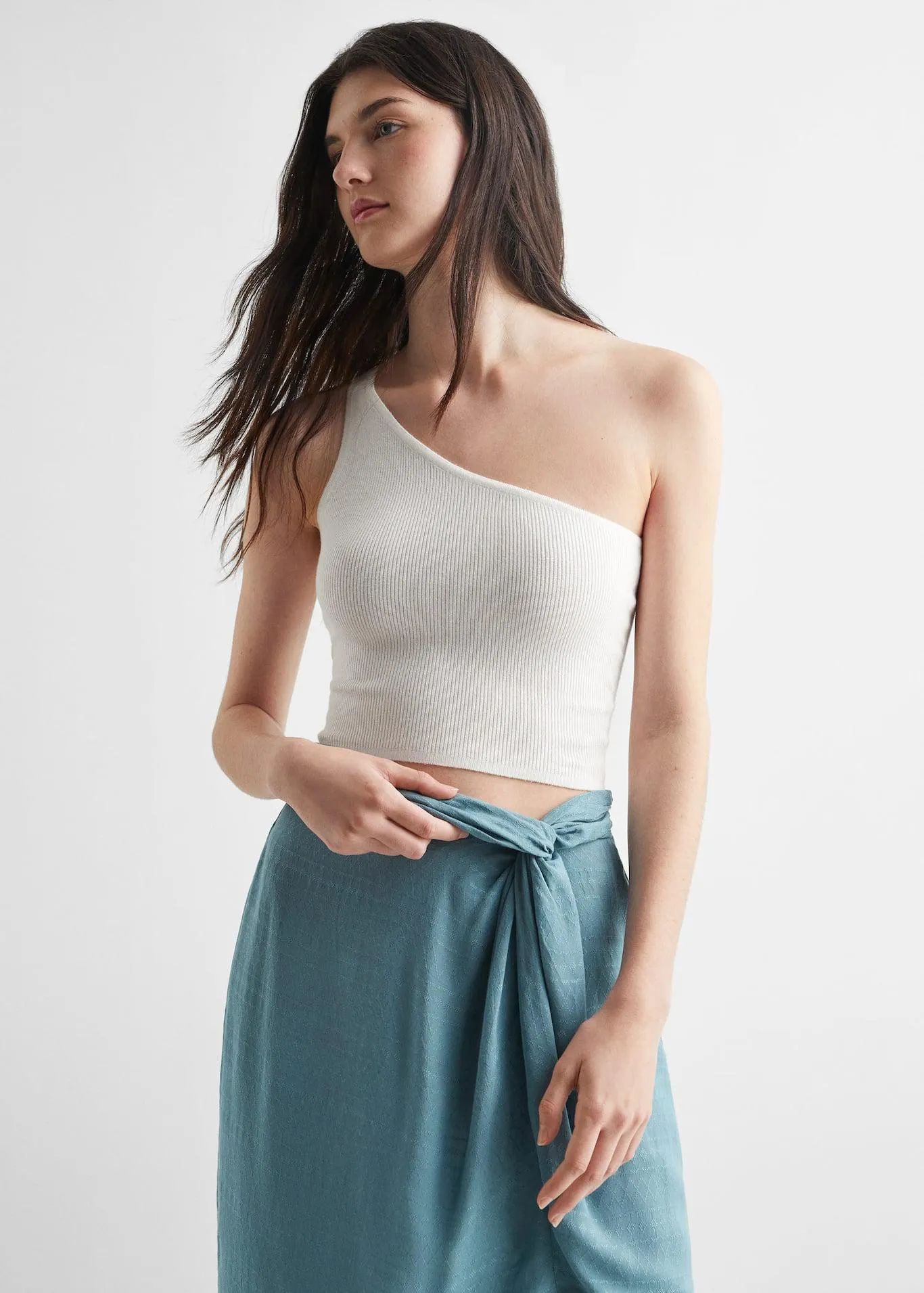 Düğümlü midi boy etek