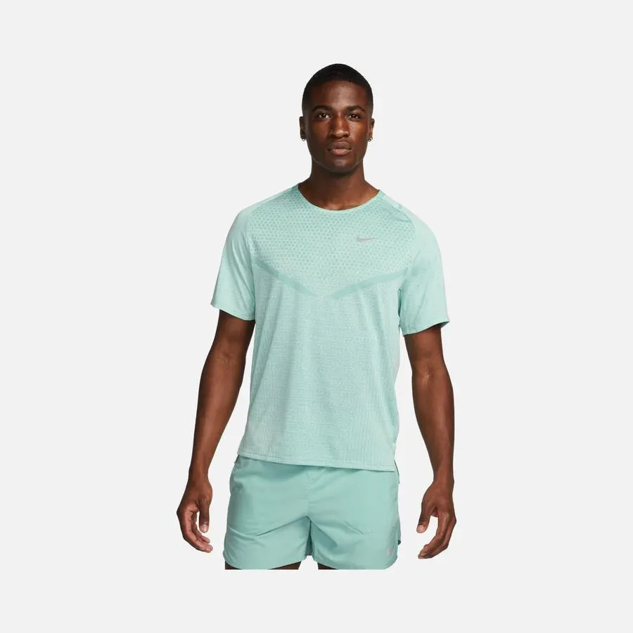 Nike Dri-Fit ADV TechKnit Ultra Running Short-Sleeve Erkek Tişört