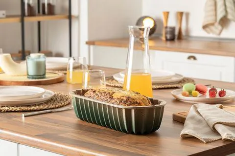 KİTCHEN ESSENTİALS BATON DÖKÜM KEK KALIBI (NR2-101)