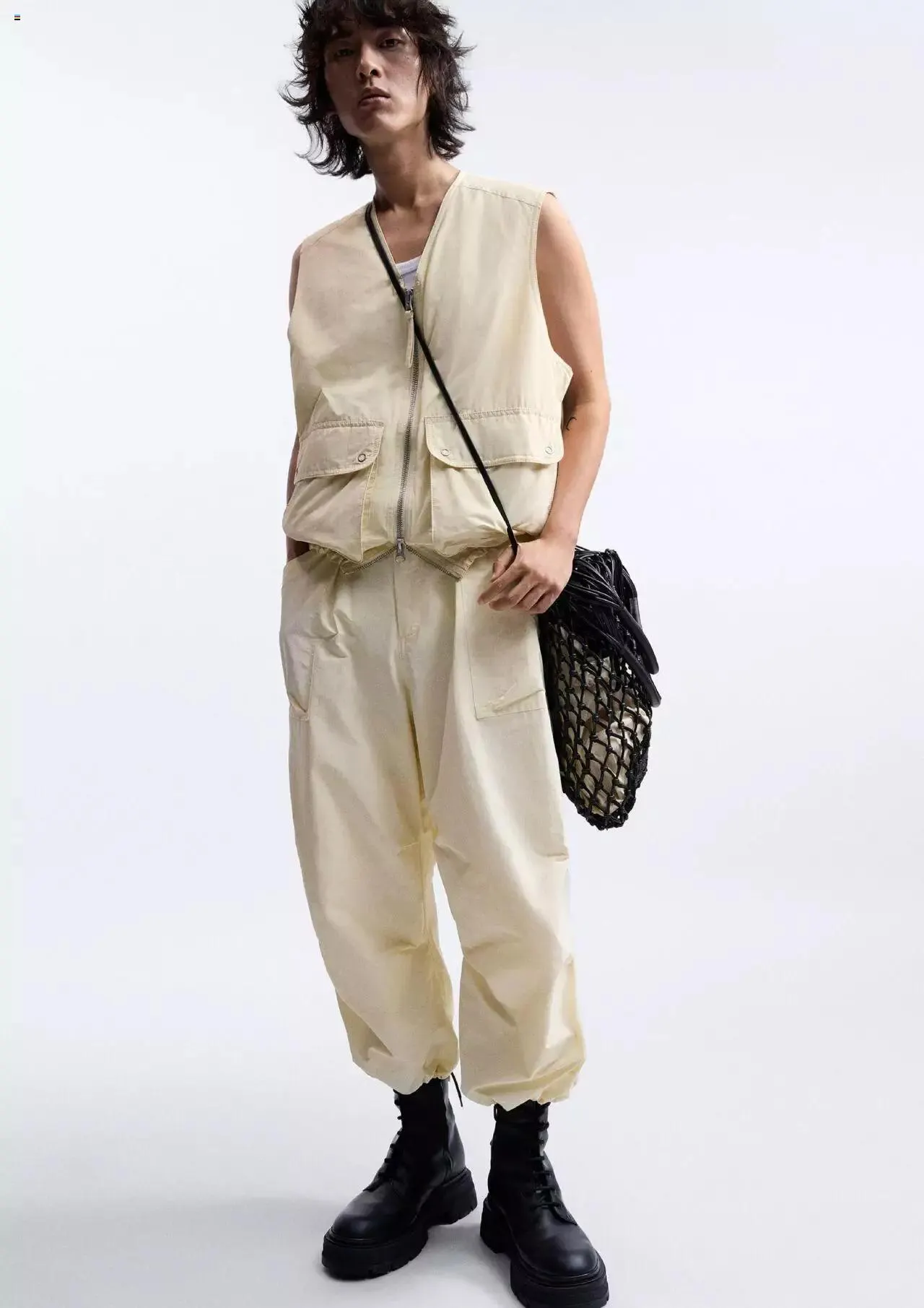 Katalog Zara Indirim Men 1 Ağustos - 31 Aralık 2023 - aktüel Sayfa 4