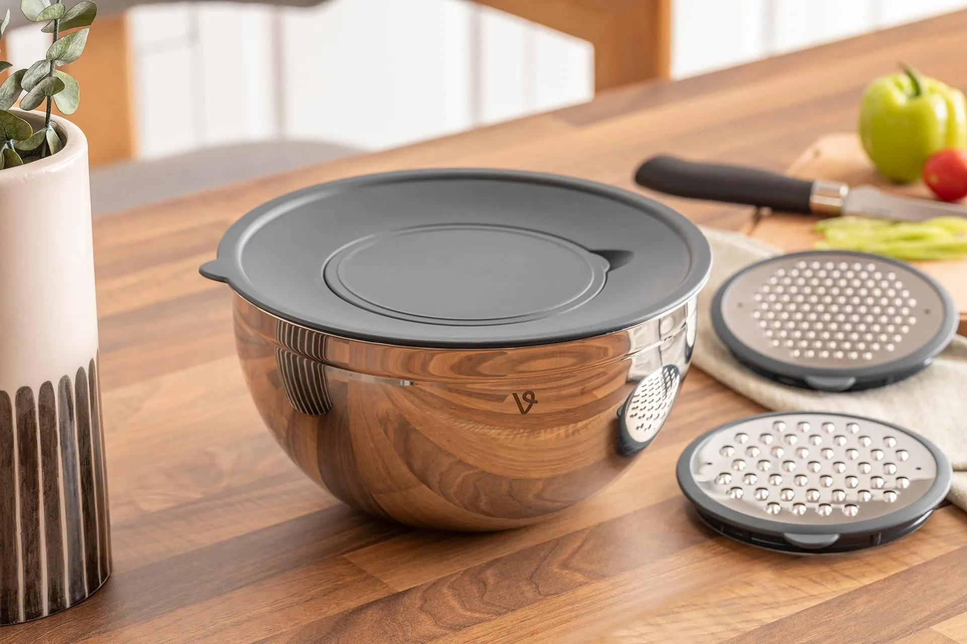 KİTCHEN ESSENTİALS ÇELİK KARIŞTIRMA VE SAKLAMA KABI, RENDELİ 5 PARÇA, 22 CM (SJ2-104)