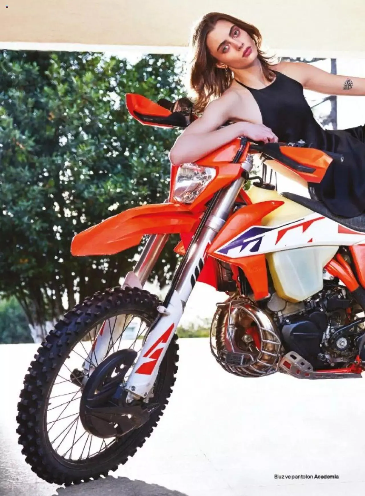 Katalog Beymen Katalog - Beymen Magazine Kadin 13 Mart - 31 Aralık 2023 - aktüel Sayfa 115