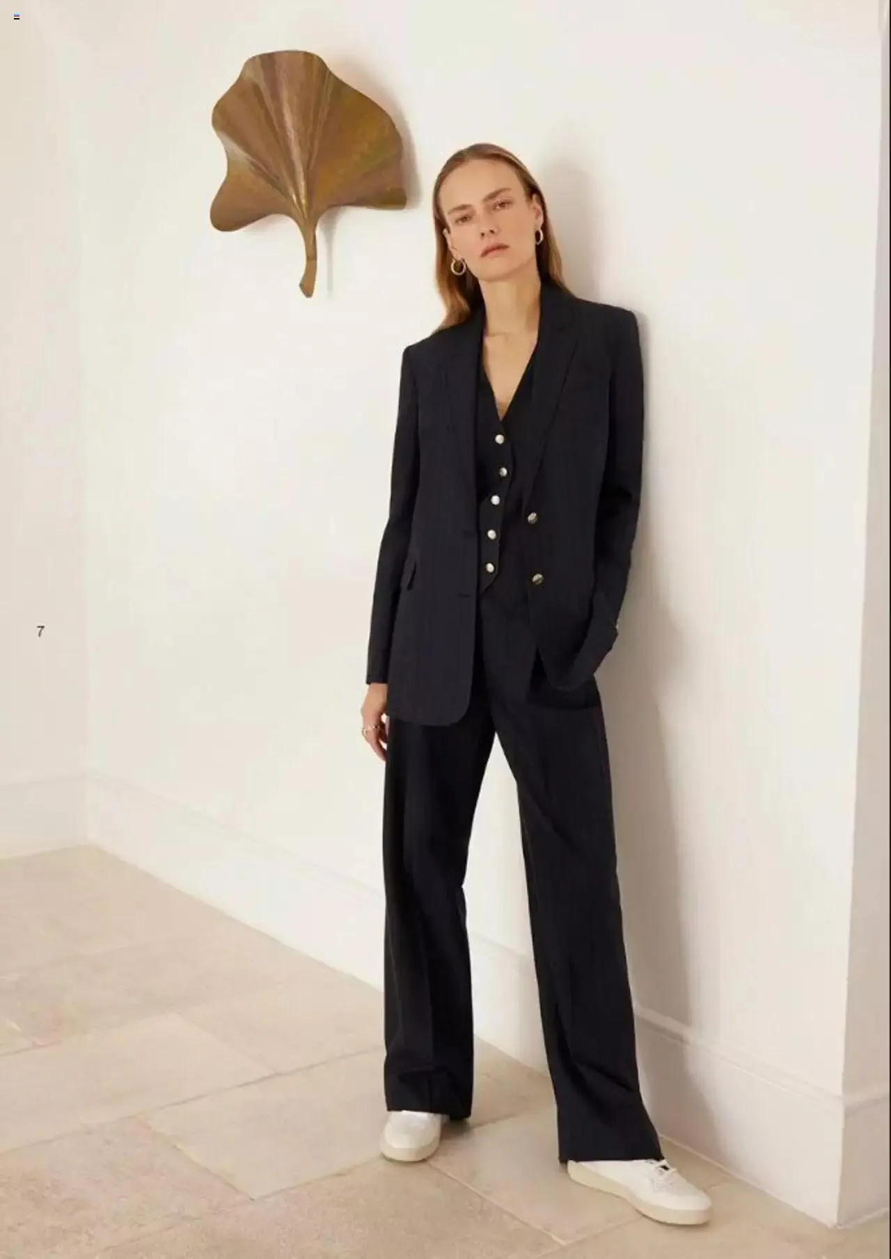 Katalog Beymen Katalog 13 Mart - 31 Aralık 2023 - aktüel Sayfa 9