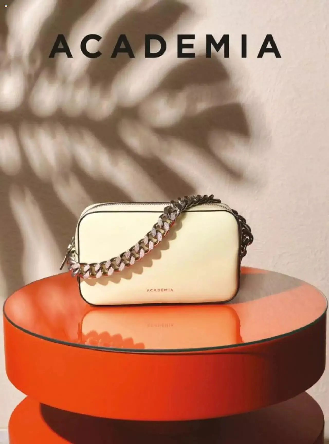 Katalog Beymen Katalog - Beymen Magazine Kadin 13 Mart - 31 Aralık 2023 - aktüel Sayfa 52