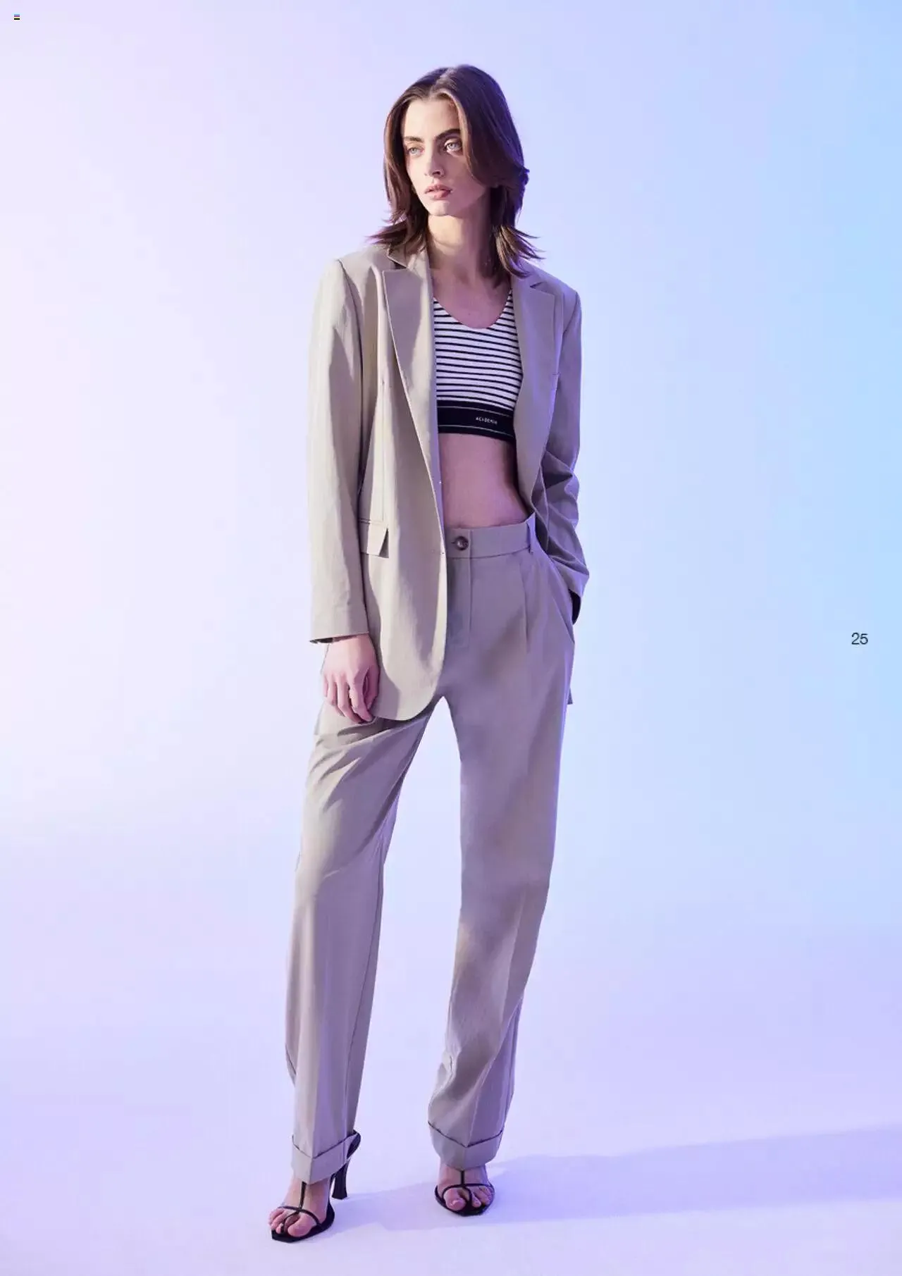 Katalog Beymen Katalog - Academia 2023 İlkbahar/Yaz Kadin 13 Mart - 31 Aralık 2023 - aktüel Sayfa 27