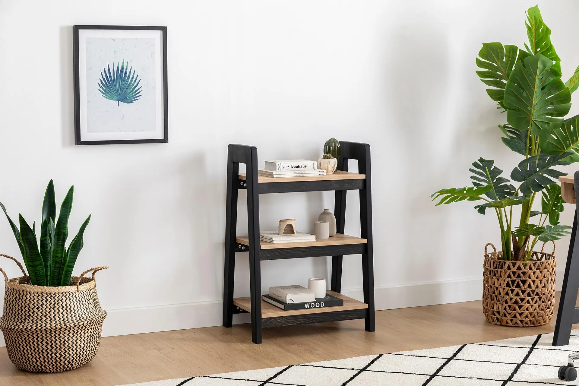 NOMA KISA KİTAPLIK, SAFİRMEŞE (WT4-250)