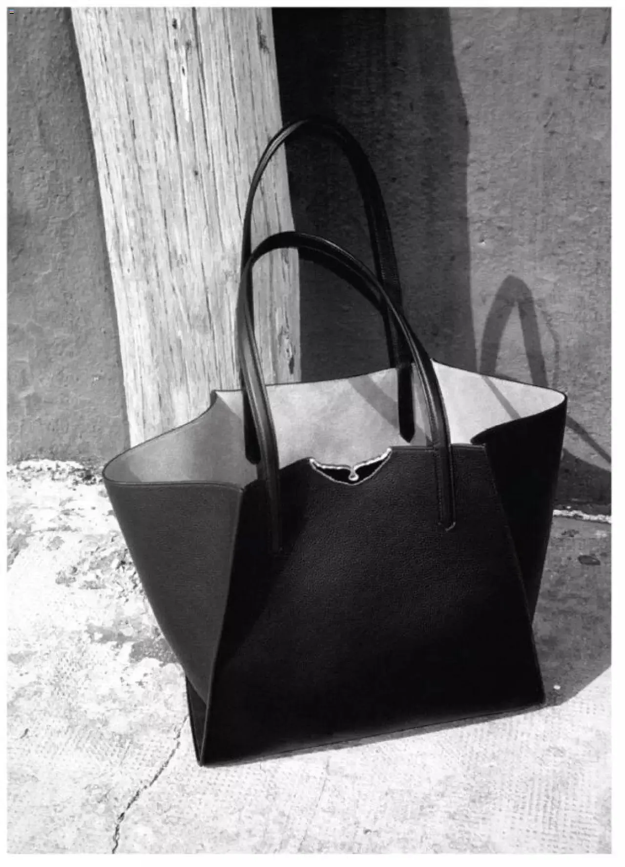 Katalog Beymen Katalog - Beymen Magazine Kadin 13 Mart - 31 Aralık 2023 - aktüel Sayfa 20