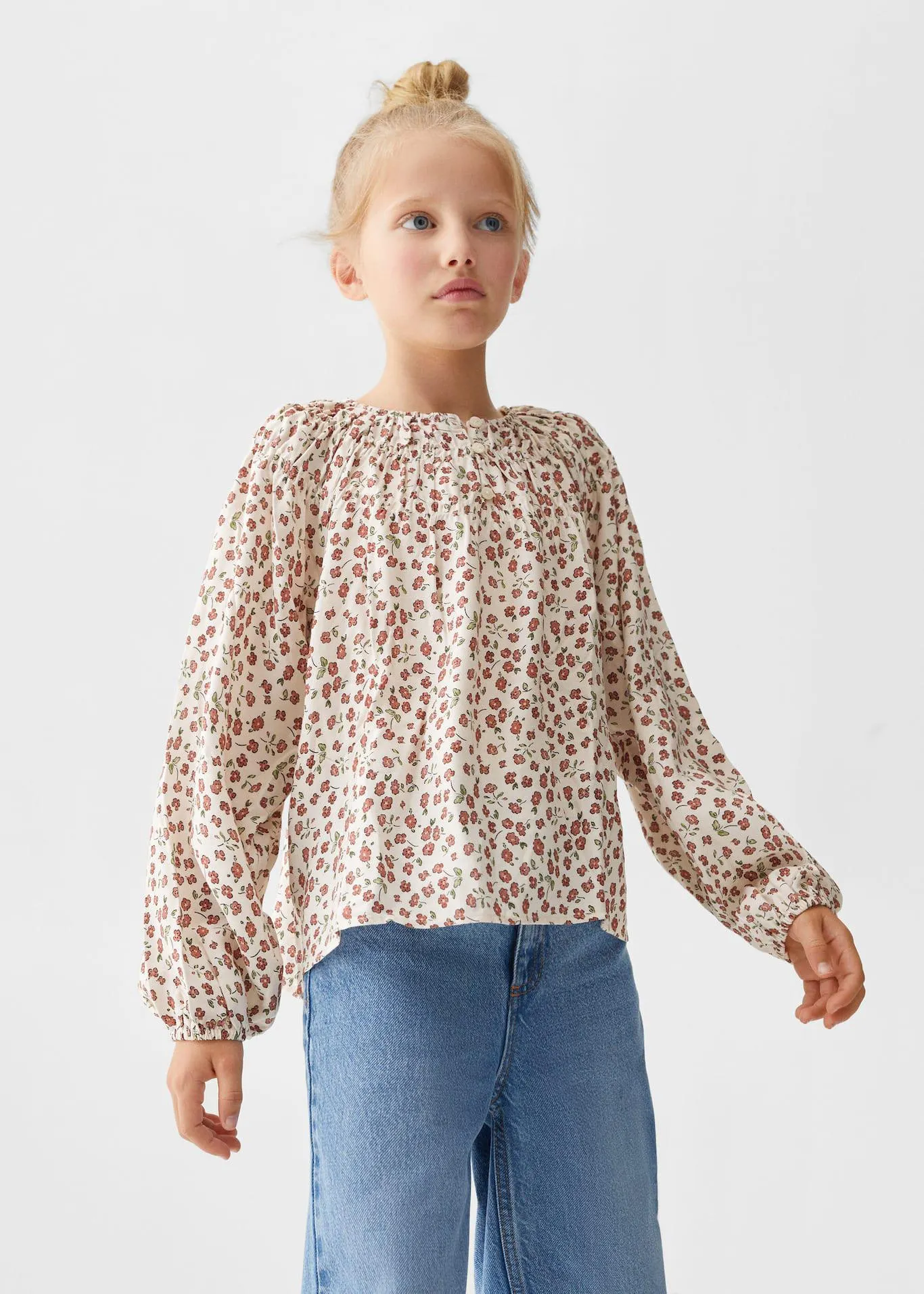 Çiçek desenli bluz