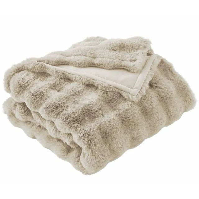 Better Homes & Gardens Beige Texture Faux Fur Throw, 50" x 72", Adult/Teen