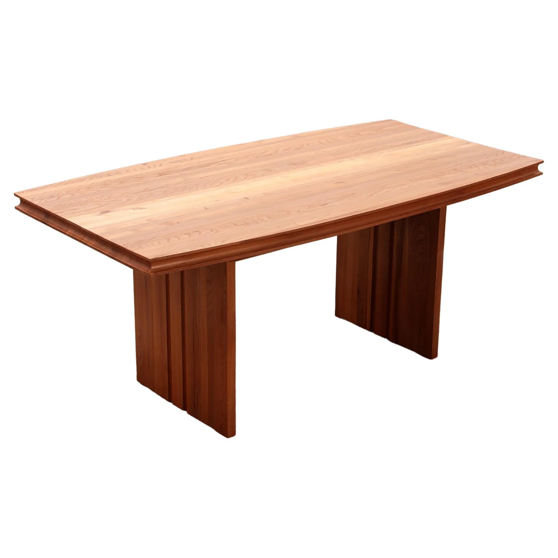 Gran mesa de comedor o de conferencia al estilo de Pierre Chapo, 1960 Francia