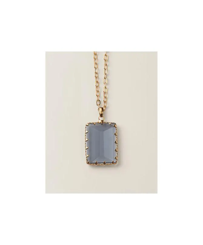 Dusk Frame Pendant Necklace | Avon  
 
