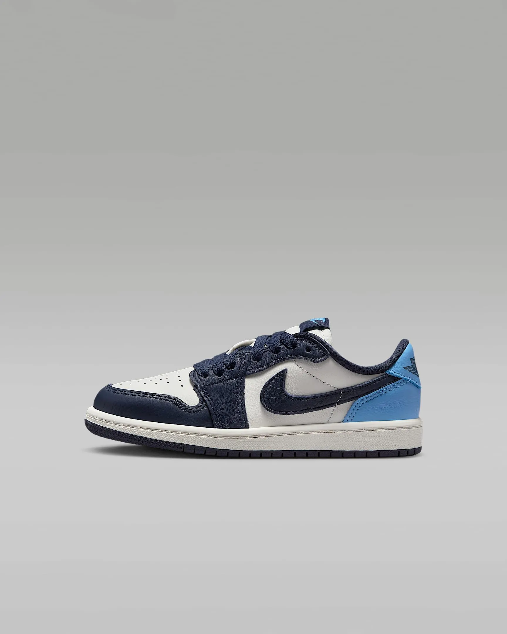 Jordan 1 Retro Low "Obsidian"