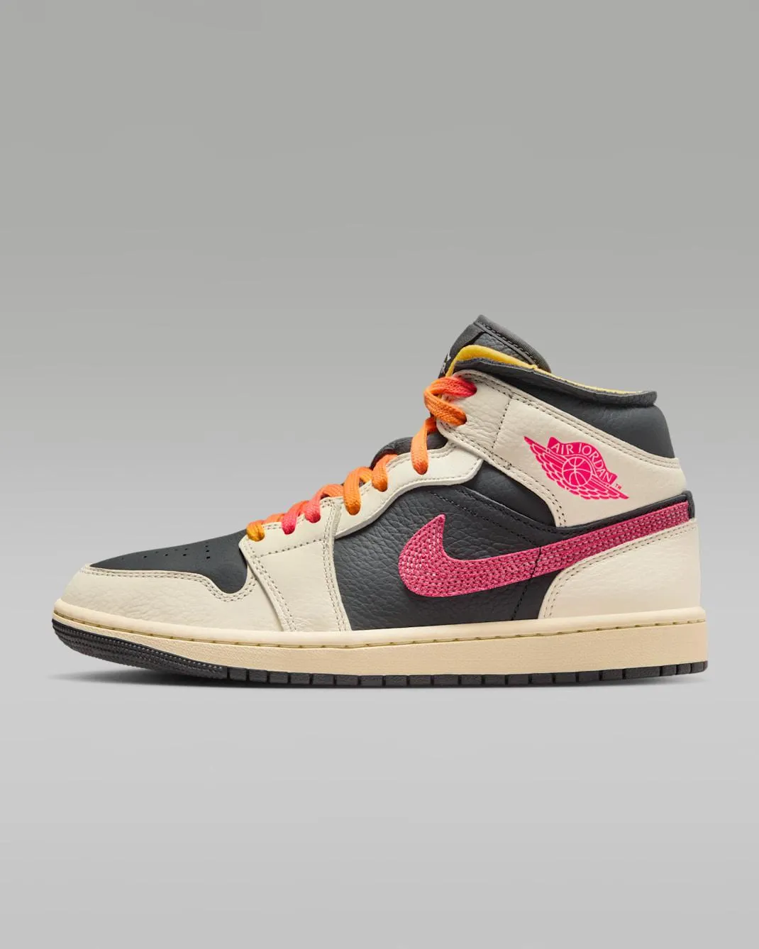 Air Jordan 1 Mid SE Edge