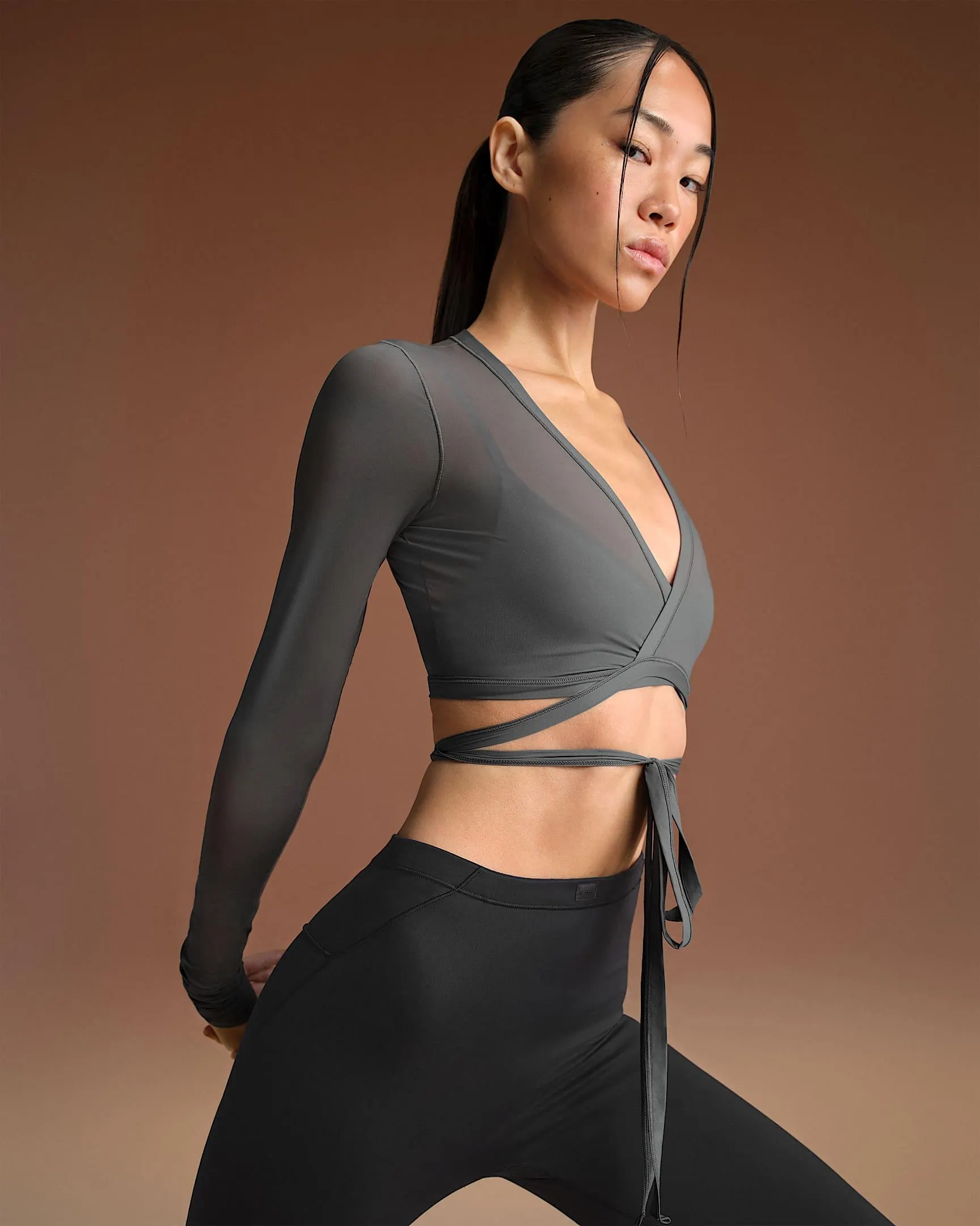 NikeSKIMS Weightless Layers