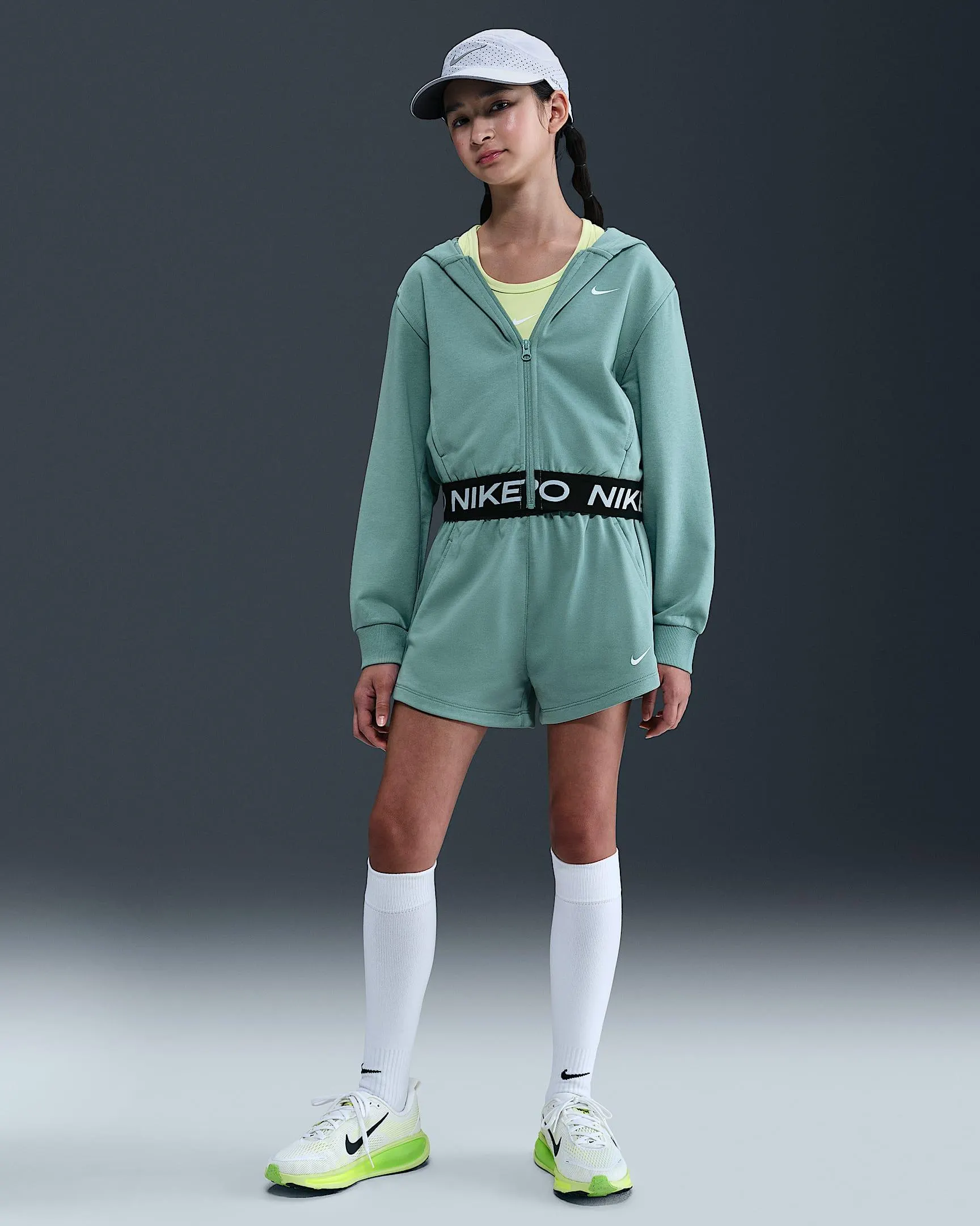 Nike Pro Fleece
