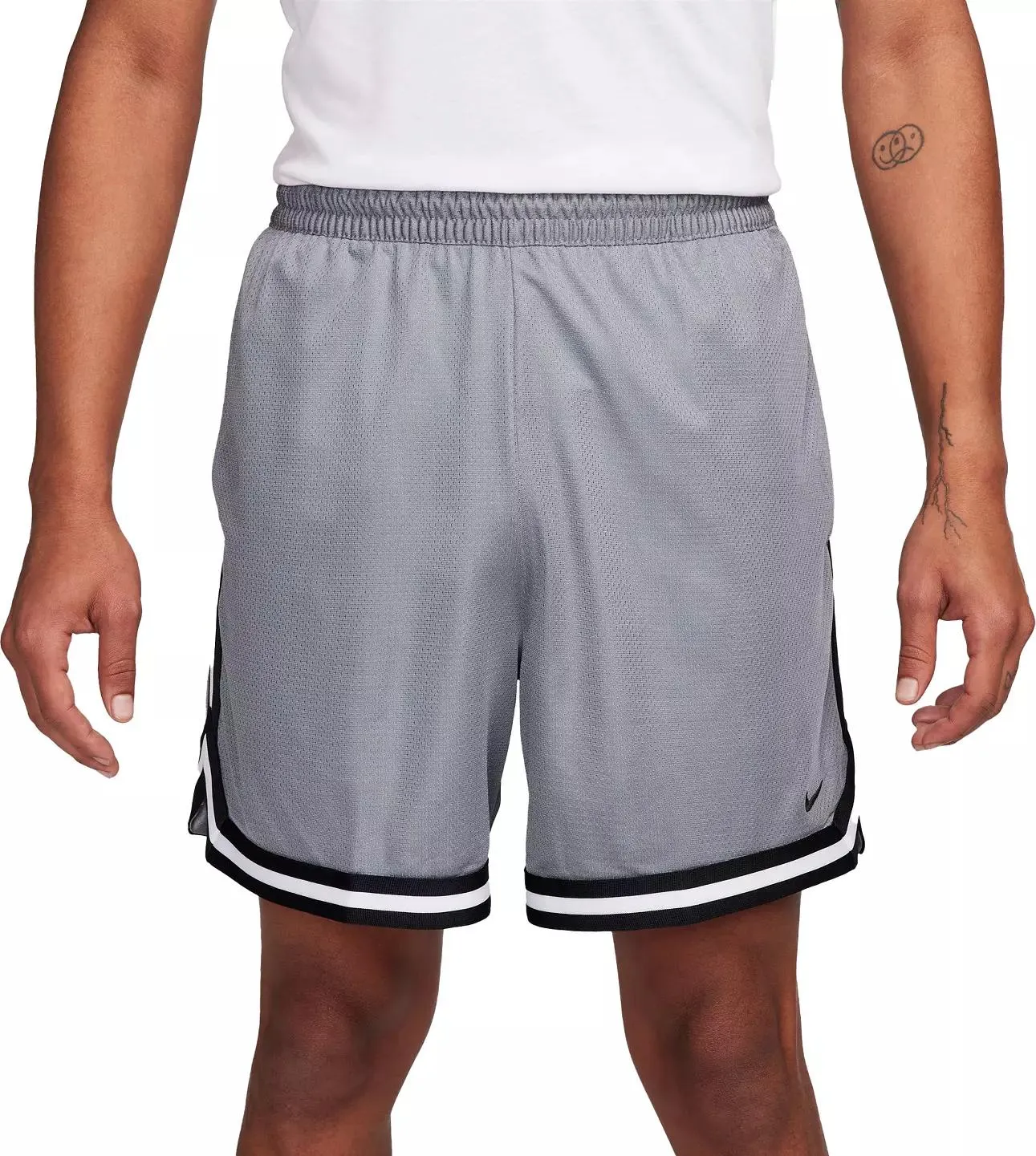 Nike Men's Dri-FIT DNA 6'' Basketball Shorts