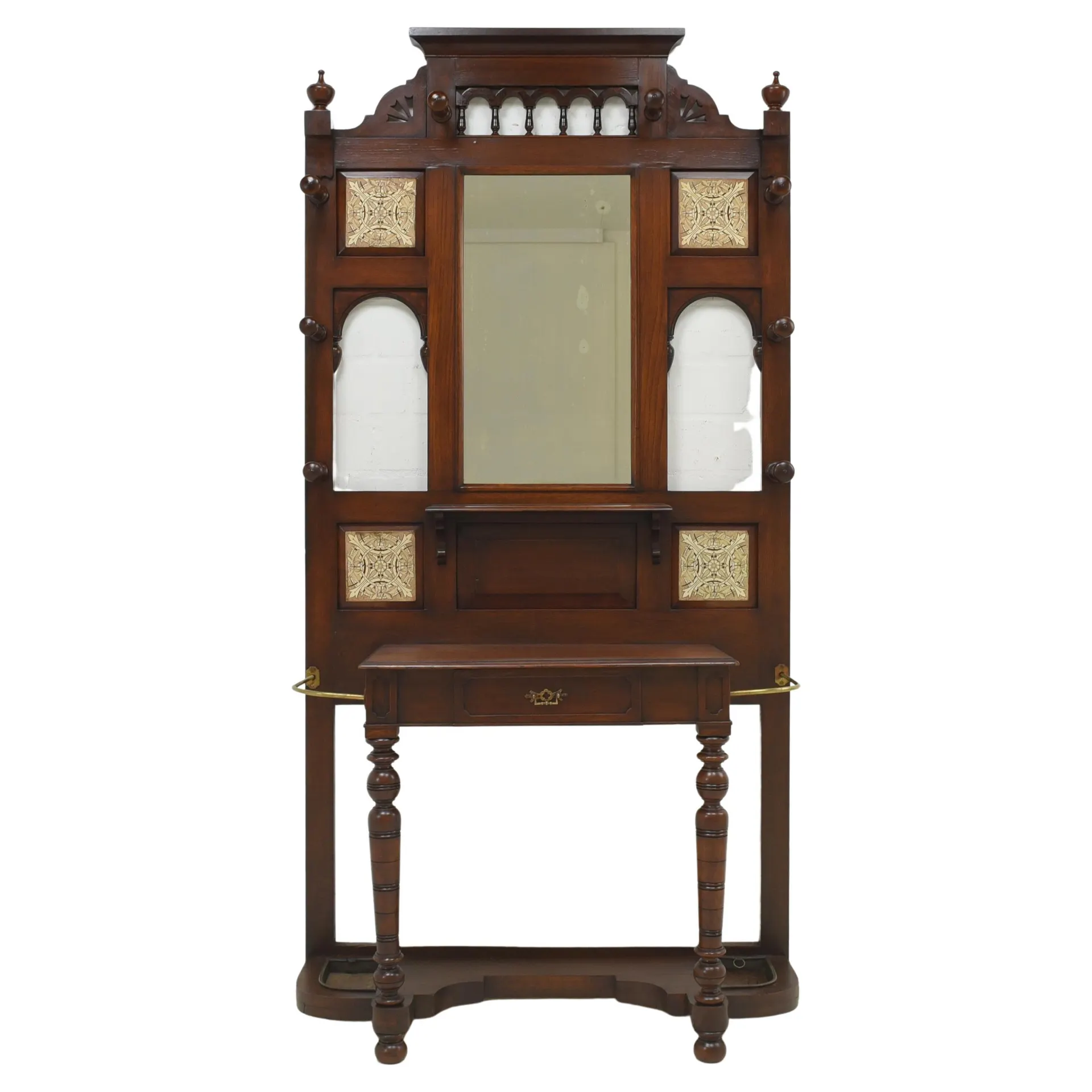 Armario inglés de época guillermina en roble macizo, 1900