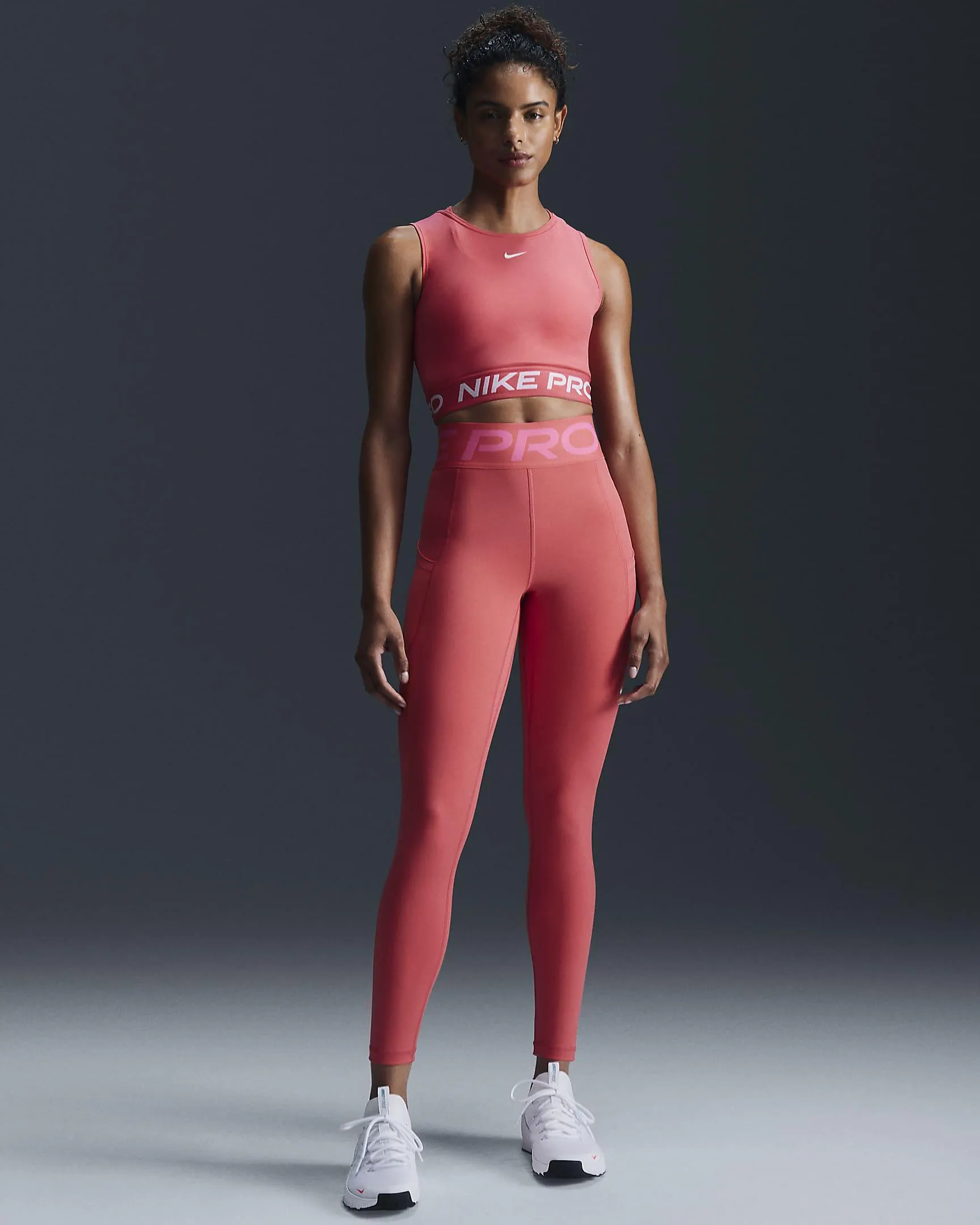 Nike Pro Sculpt
