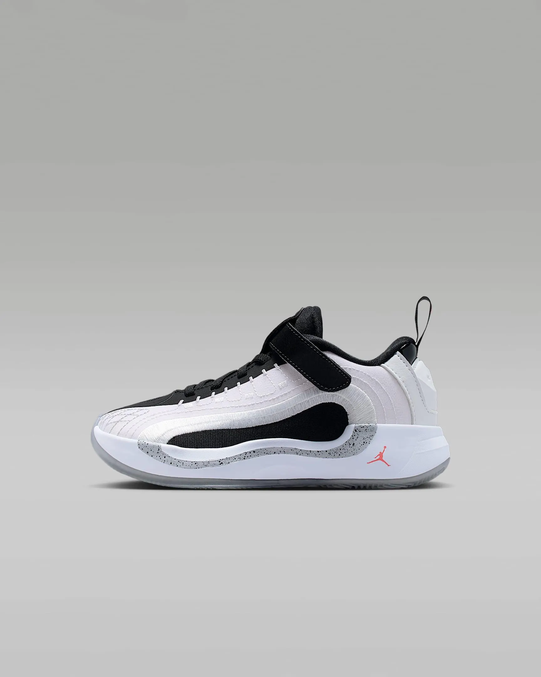 Luka 4 "White Cement"