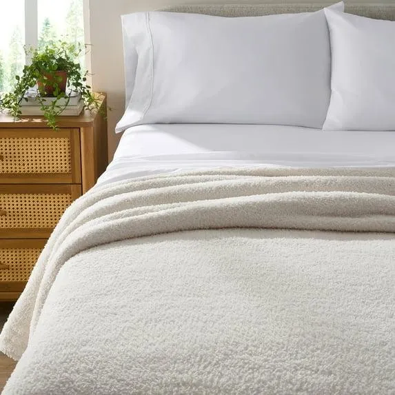 Better Homes & Gardens Vanilla Cable Cozy Knit Oversize Soft Warm Couch Throw Blanket, Tartan