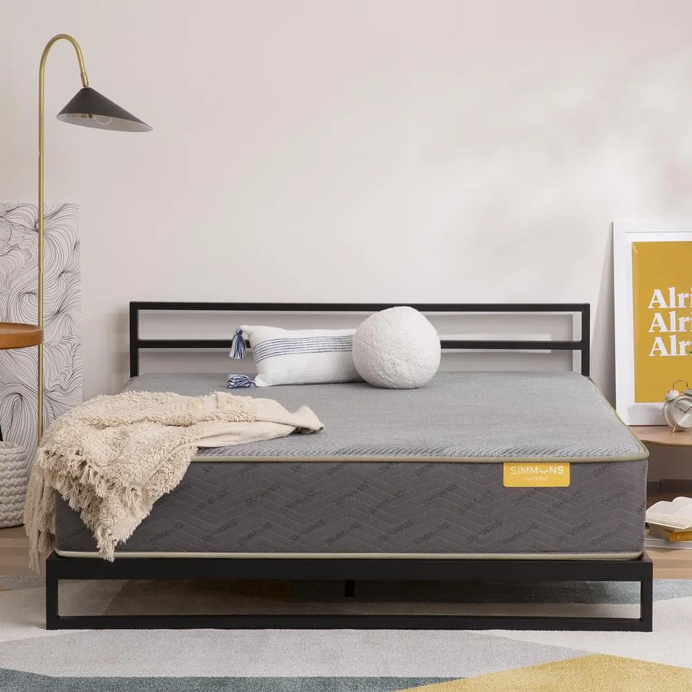 Simmons Deep Sleep Collection 12" Hybrid Plush Mattress - King