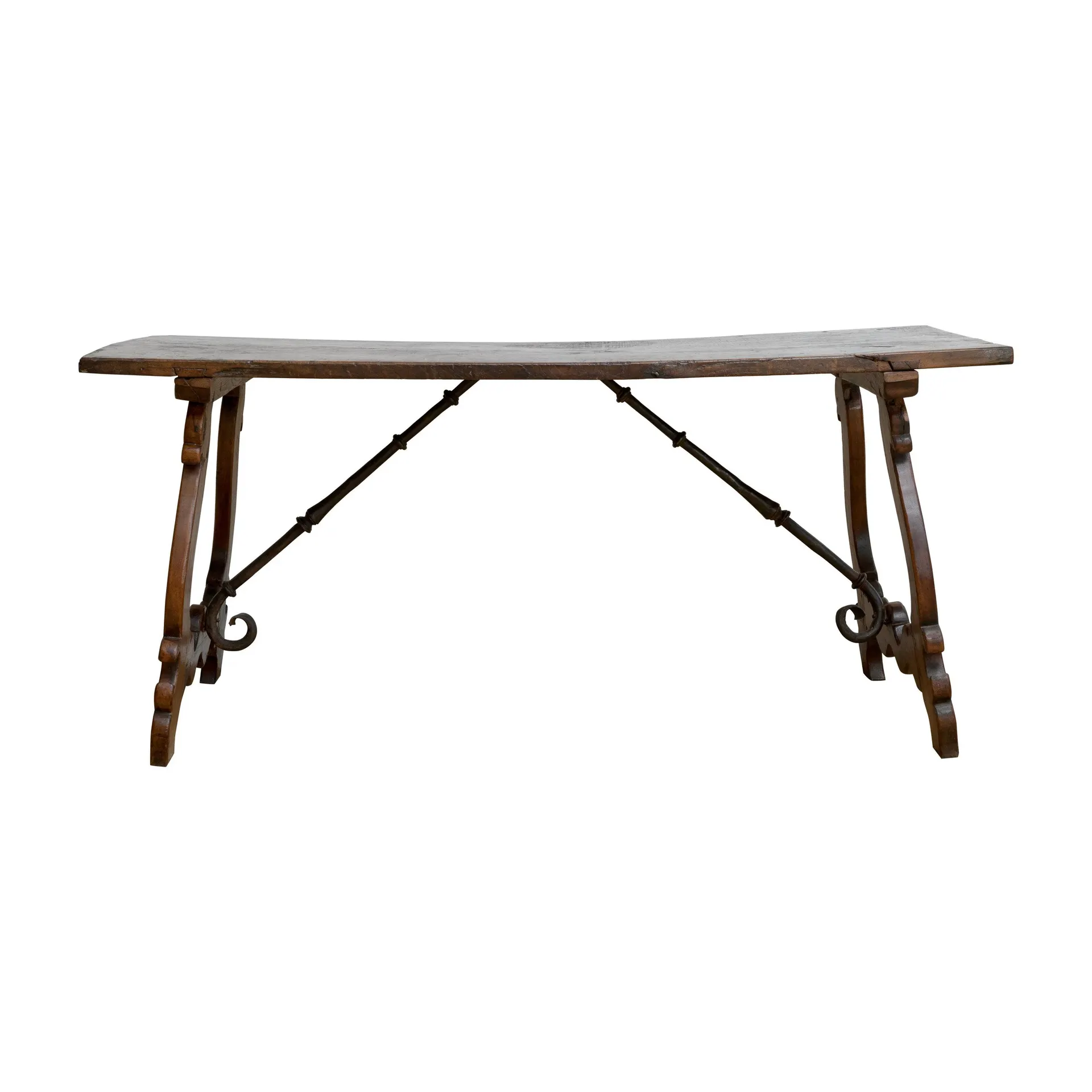 Mesa española del siglo XVIII con tablero de tablón simple y camillas de hierro forjado