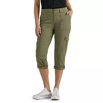 Women's Lee® Flex-To-Go Cargo Capri Pants