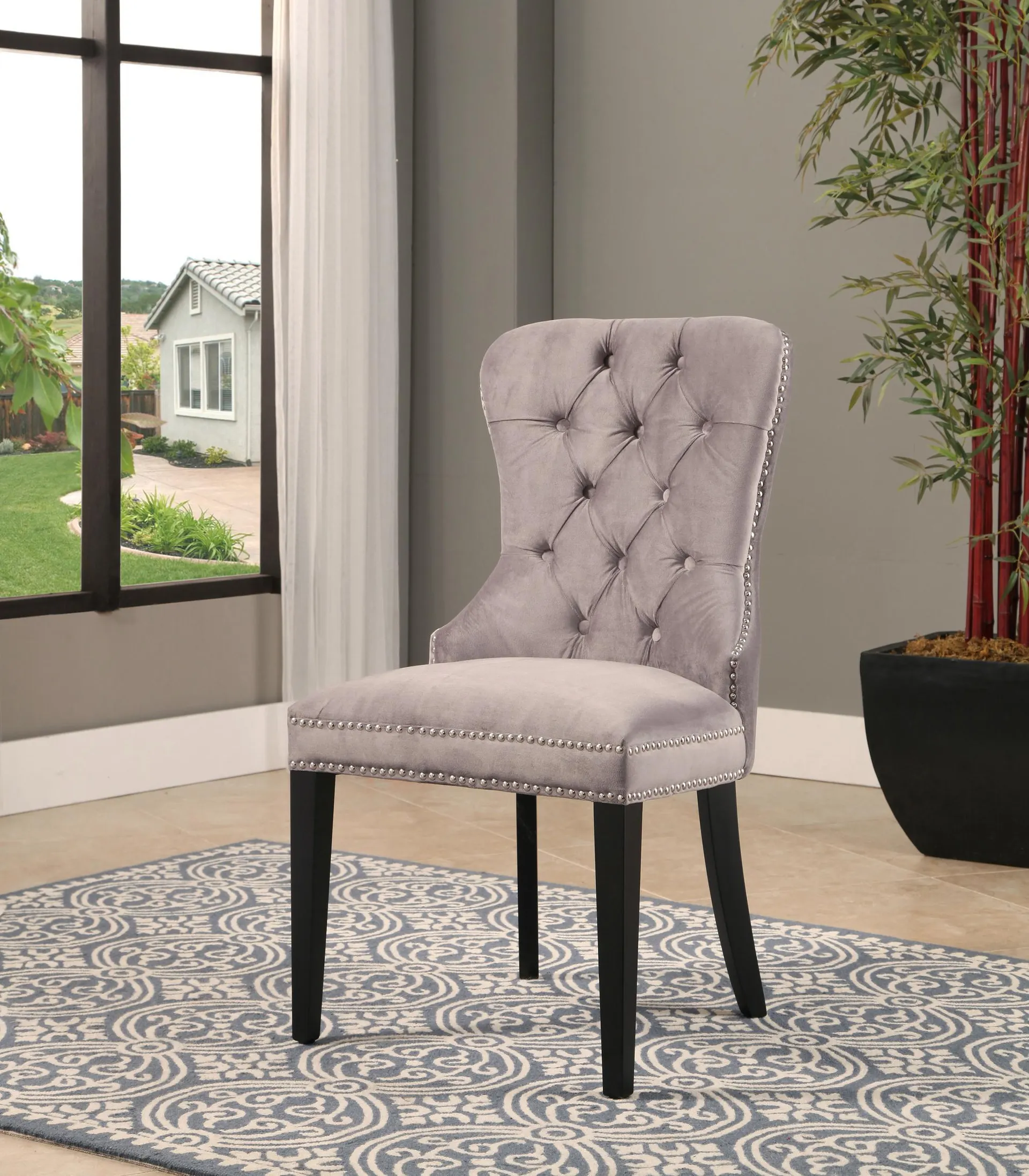 Silla de comedor en capitoné Versailles