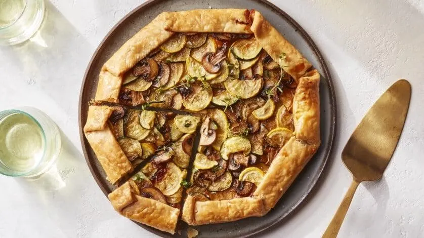 Cheesy squash & mushroom galette