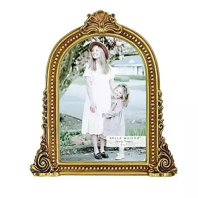 Belle Maison 5" x 7" Gold Scroll Arch Table Top Frame