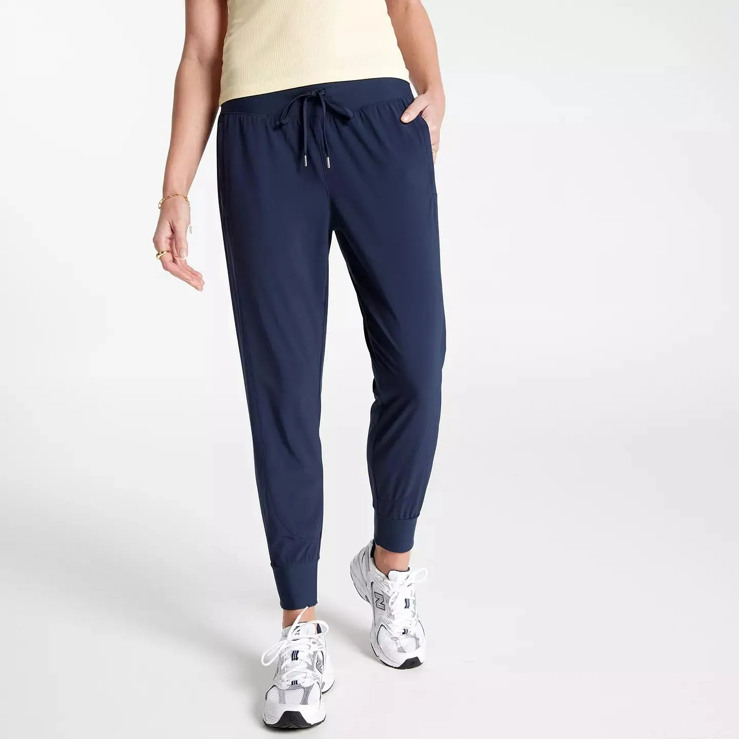 CALIA Women's TrueLight Seamed Joggers