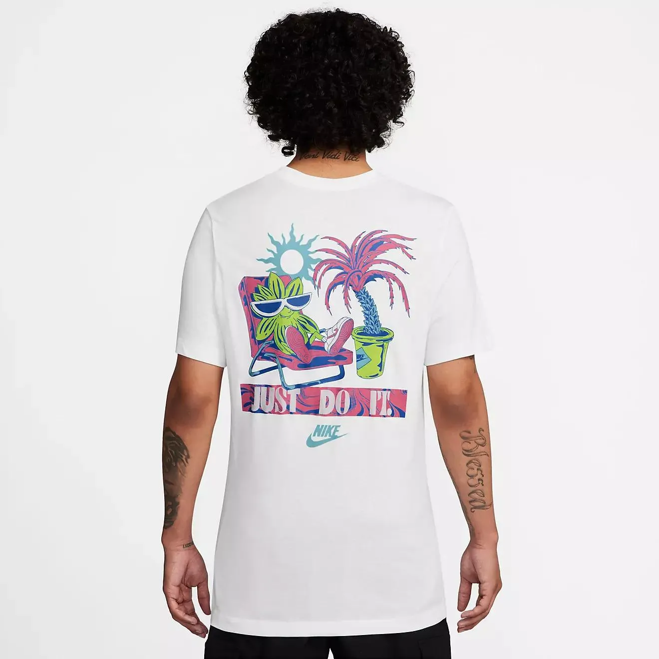 Nike Men's NSW Spring Break SUN Short Sleeve Shirt