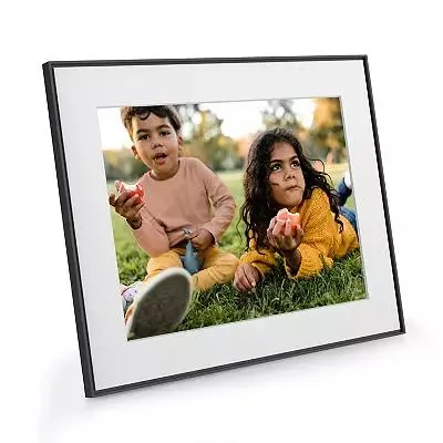 Aura Frames Walden 15-in. Wi-Fi Digital Photo Frame