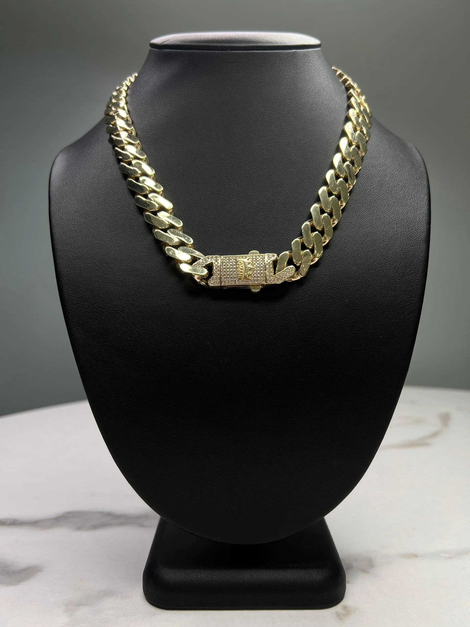 45.6gr 10k Monaco Chain